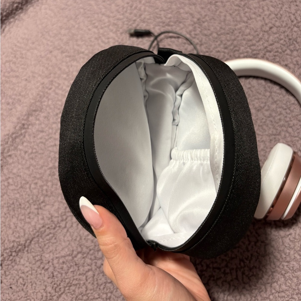 Beats by Dr. Dre Solo3 Rose Gold - Picture 13 of 13